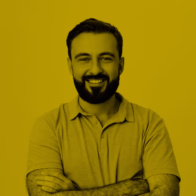 testimonials.t6.name